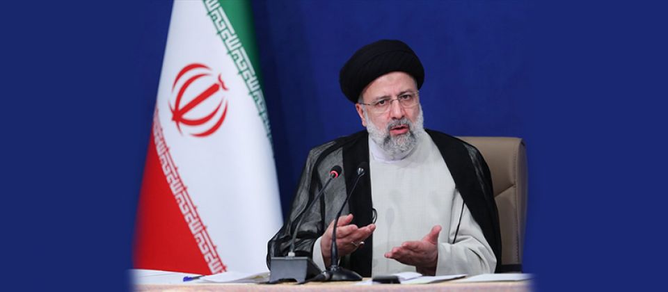 رئیس جمهور: تلاش می کنیم فضای مجازی را برای پیشرفت کشور به کار بگیریم