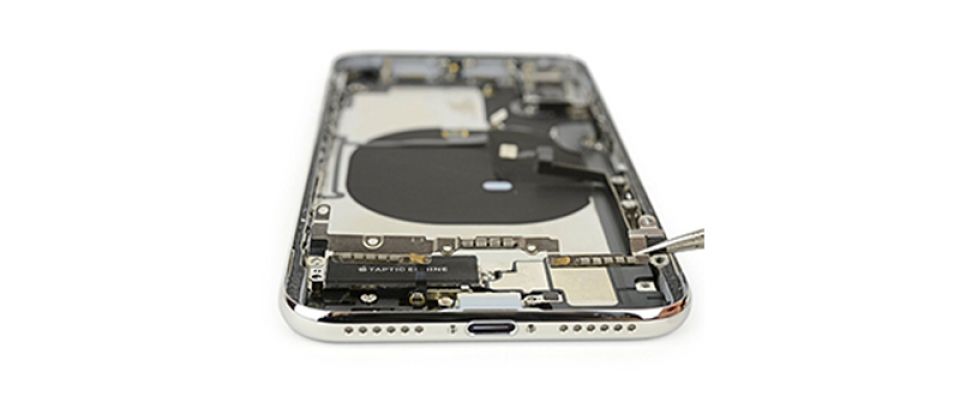 اولین iPhone X با پورت USB-C به قیمت ۸۶ هزار دلار به فروش رسید!