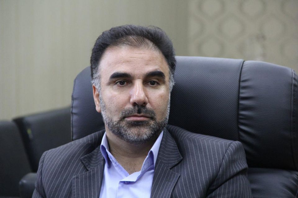 حضور تابلو‌ به دست ها در خیابان های یزد ممنوع شد