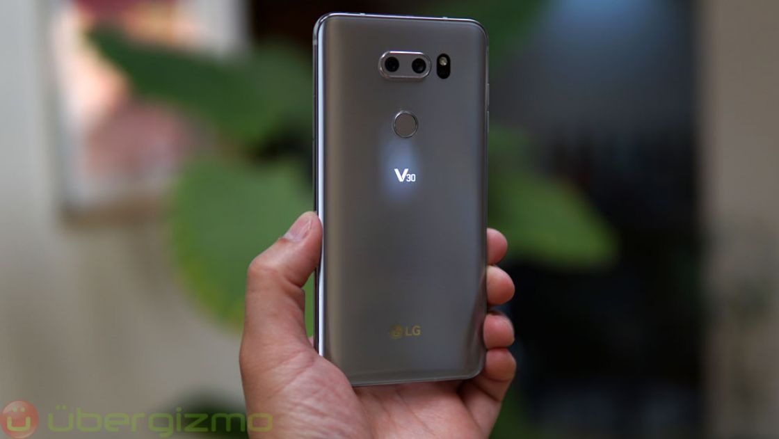 دوربین الجی V30 آن کیفیت مورد انتظار را ندارد!